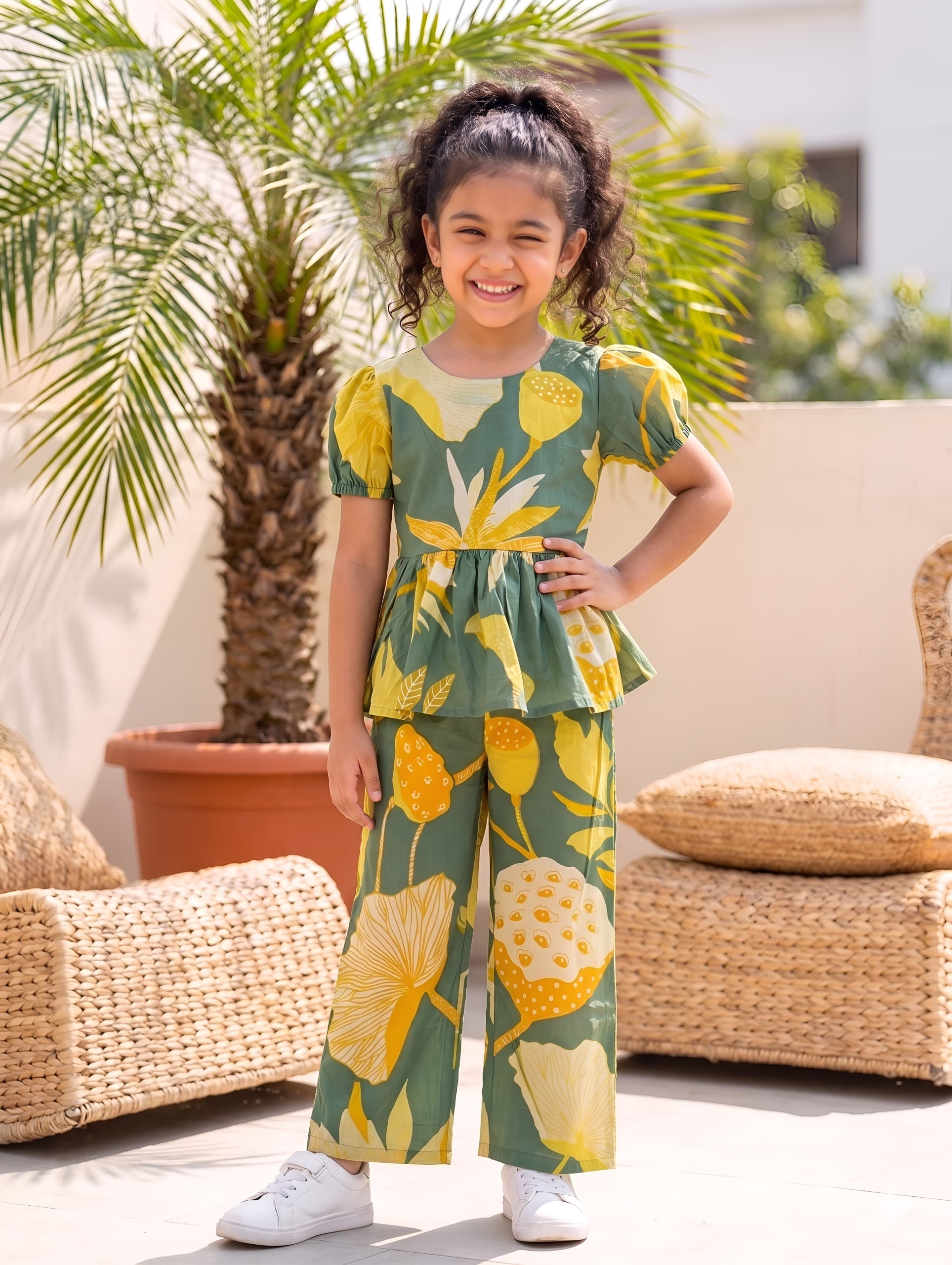 Round Neck Peplum Set-Lemon Green
